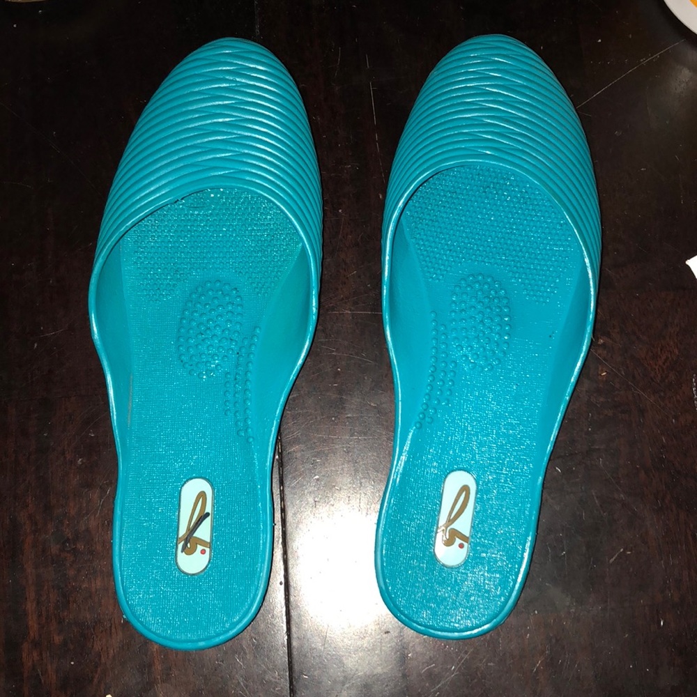 Oka B mule/slides